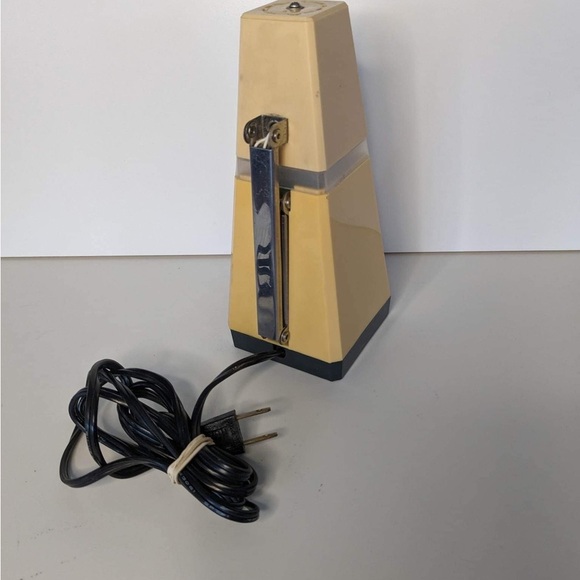 Vintage Mid-Century Windsor Pyramid Folding Desk Lamp MCM Lamp Retro Look - Picture 2 of 5